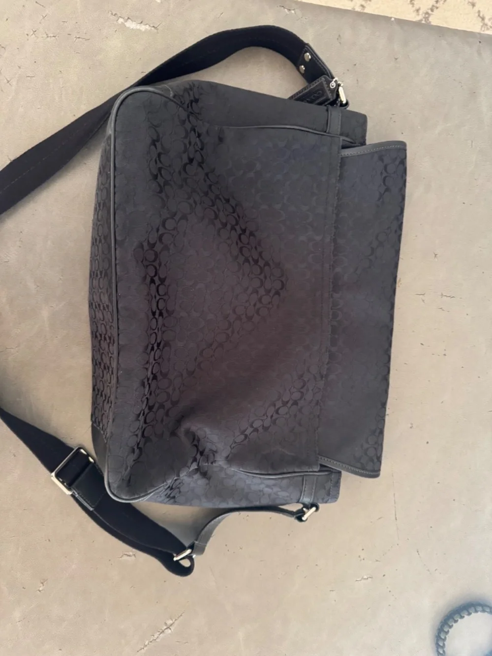 Vintage woman coach messenger bag
